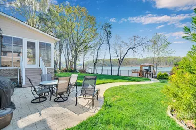 8318 Normandy Road, Denver, NC 28037 - Photo 6