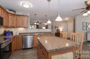 1123 Valley St, Statesville, NC 28677 - Photo 16