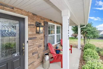 1123 Valley Street, Statesville, NC 28677 - Photo 1