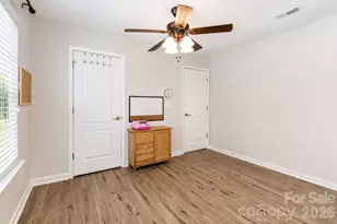 1123 Valley St, Statesville, NC 28677 - Photo 32