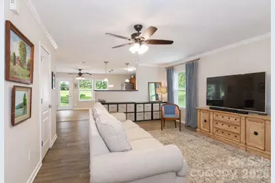 1123 Valley Street, Statesville, NC 28677 - Photo 8