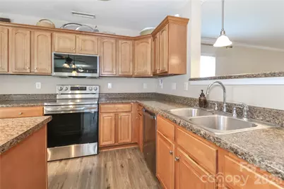 1123 Valley Street, Statesville, NC 28677 - Photo 18
