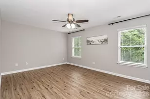 1123 Valley St, Statesville, NC 28677 - Photo 26