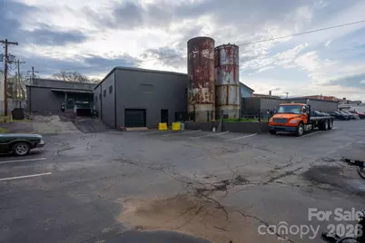 719 Old Lenoir Road, Hickory, NC 28601 - Photo 8