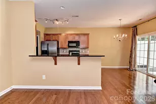 10218 Blakeney Preserve Dr, Charlotte, NC 28277 - Photo 4