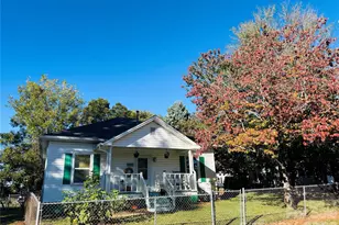 302 Park Ave, Mount Holly, NC 28120 - Photo 2