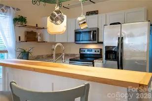 302 Park Ave, Mount Holly, NC 28120 - Photo 6