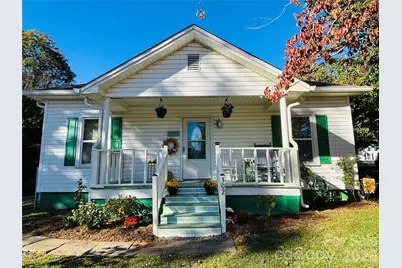 302 Park Avenue, Mount Holly, NC 28120 - Photo 1