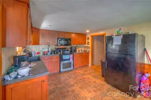 2927 Caney Creek Rd, Murphy, NC 28906 - Photo 10