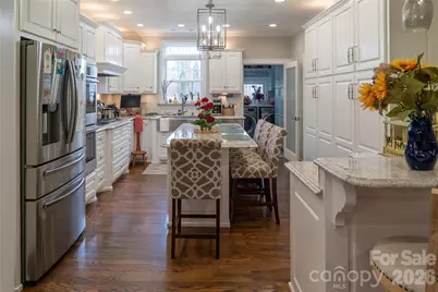 308 Beall Street NW, Lenoir, NC 28645 - Photo 14