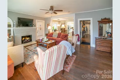 308 Beall Street NW, Lenoir, NC 28645 - Photo 4