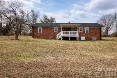 1702 Kingston Road, Shelby, NC 28150 - Photo 2