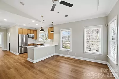 111 S Summit Avenue, Charlotte, NC 28208 - Photo 12