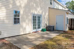 12231 Hood Bend Ct, Charlotte, NC 28273 - Photo 32