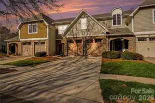 8432 Loxton Cir, Charlotte, NC 28214 - Photo 2