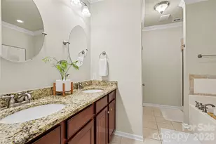 8432 Loxton Cir, Charlotte, NC 28214 - Photo 14