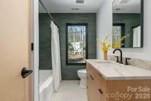330 Windsor Rd, Asheville, NC 28804 - Photo 26