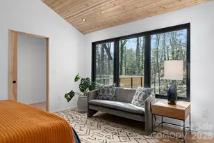 330 Windsor Rd, Asheville, NC 28804 - Photo 20