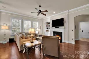 18916 Cypress Garden Dr, Davidson, NC 28036 - Photo 10