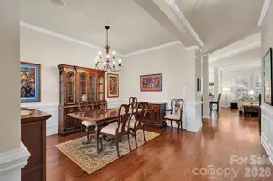 18916 Cypress Garden Dr, Davidson, NC 28036 - Photo 4