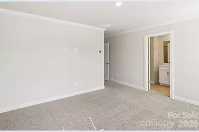 8132 Hidden Springs Trail, Charlotte, NC 28216 - Photo 12