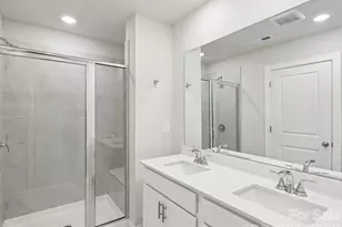 8132 Hidden Spgs Trl, Charlotte, NC 28216 - Photo 14