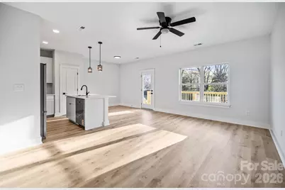 410 S Hill Street, Gastonia, NC 28052 - Photo 4