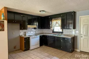 4562 Grassy Creek Rd, Denver, NC 28037 - Photo 10