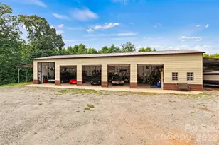 6051 Pointe W Ln, Vale, NC 28168 - Photo 2