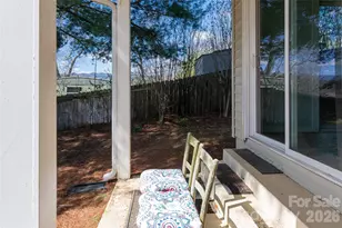 203 Pine St, Candler, NC 28715 - Photo 34