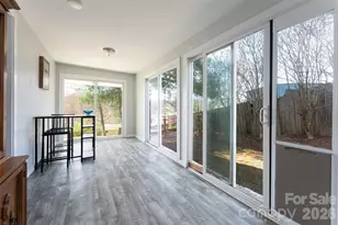 203 Pine St, Candler, NC 28715 - Photo 16