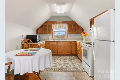 727 Jenkins Valley Road, Alexander, NC 28701 - Photo 36