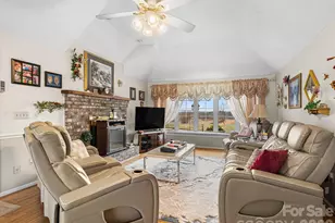 727 Jenkins Valley Rd, Alexander, NC 28701 - Photo 4