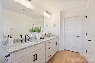 10717 Mallard Creek Rd, Charlotte, NC 28262 - Photo 14