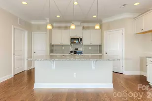 635 River Btm Rd, Fletcher, NC 28732 - Photo 8