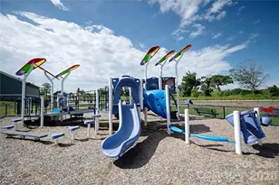 635 River Btm Rd, Fletcher, NC 28732 - Photo 30