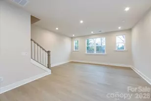 6012 Pivot Ct, Charlotte, NC 28205 - Photo 10