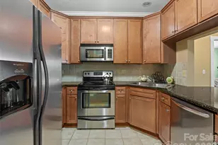 9 Kenilworth Knoll, Asheville, NC 28805 - Photo 8