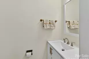 8817 Gelligum Dr, Charlotte, NC 28277 - Photo 12