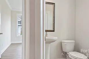 370 Lagoon Rd, Fletcher, NC 28732 - Photo 20