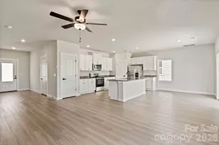 1105 Elyan St, Richburg, SC 29729 - Photo 2