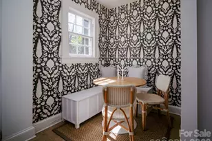 118 N Laurel Ave, Charlotte, NC 28207 - Photo 12