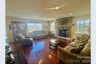 126 Ridgeview Road, Spruce Pine, NC 28777 - Photo 4