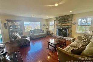 126 Ridgeview Rd, Spruce Pine, NC 28777 - Photo 4