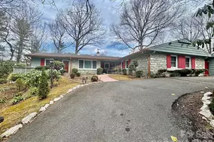 126 Ridgeview Rd, Spruce Pine, NC 28777 - Photo 1