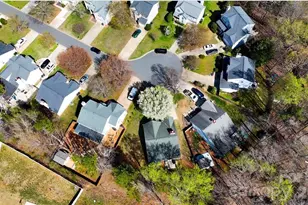 8636 Warwick Crest Ln, Charlotte, NC 28215 - Photo 40