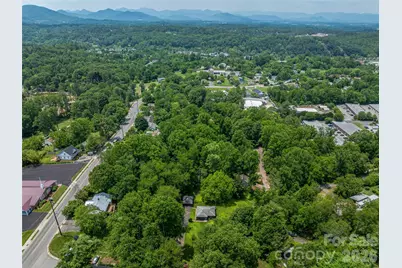 99999 W Skyland Circle #2-3, Asheville, NC 28804 - Photo 6