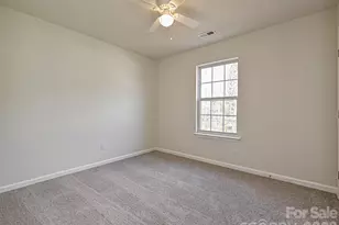 2824 Fairstone Ave, Charlotte, NC 28269 - Photo 22