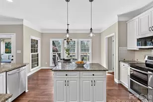 10901 Megwood Dr, Charlotte, NC 28277 - Photo 14