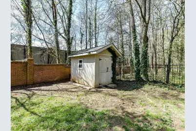 10901 Megwood Drive, Charlotte, NC 28277 - Photo 38